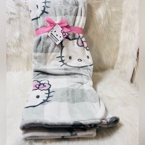 Hello‎ Kitty Blanket